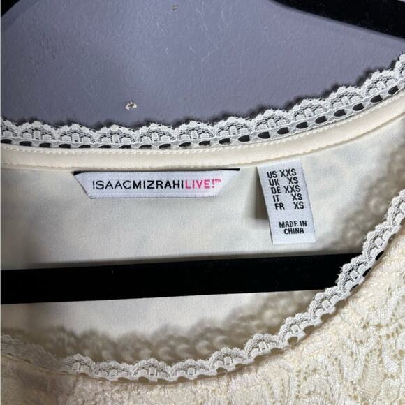 Isaac Mizrahi Cream Lace Peplum Top With 3/4 Length Sleeves Size XXS - Picture 5 of 7